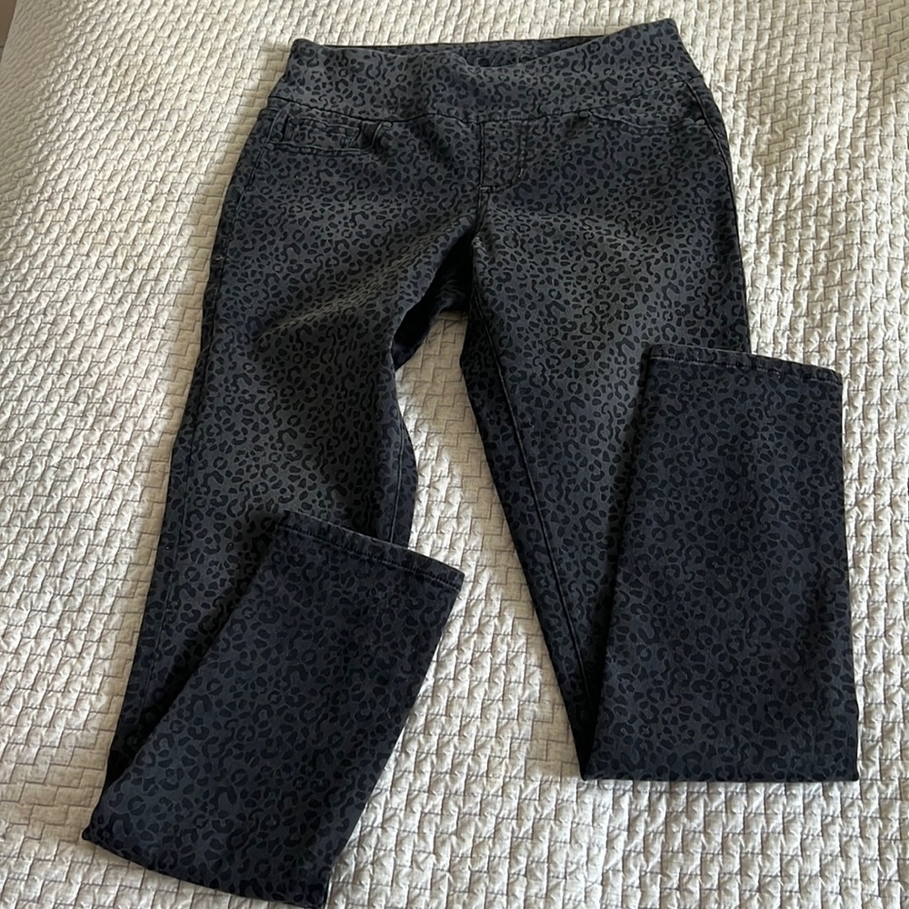 Women’s Jag Jeans legging pant. Size 4